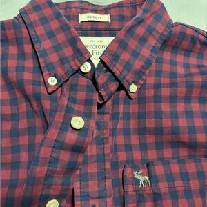 Abercrombie & Fitch blue/red plaid men's small
